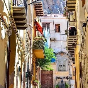 Mimi Ferienhaus Cefalù